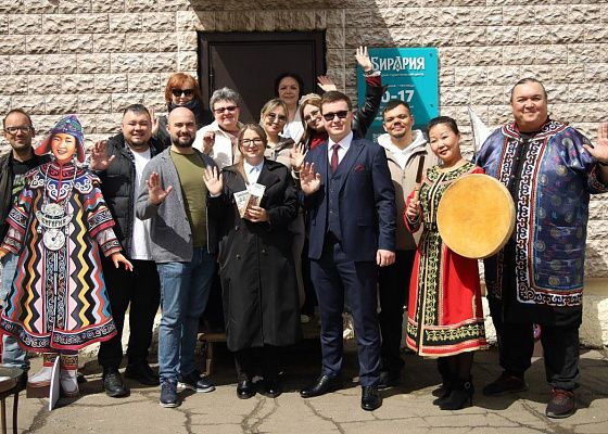 В Биробиджане (Еврейская автономная область) распахнул свои двери культурно-туристический центр «Бирария». 